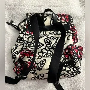 Authentic Coach Poppy Daisy Floral Graffiti Backpack Coach | Bags | Coach Poppy Daisy Floral Graffiti Backpack  main image 3